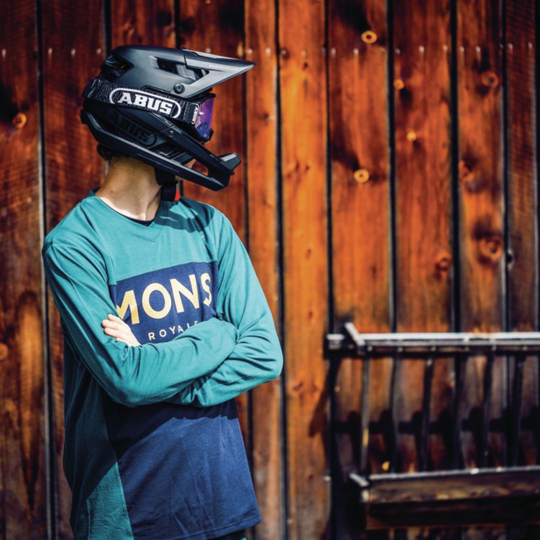 ABUS AirDrop MIPS Mountain Bike Helmet - Image 5