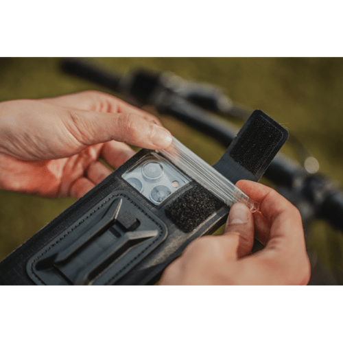 Topeak Phone Drybag - Large 6.9" - Image 6