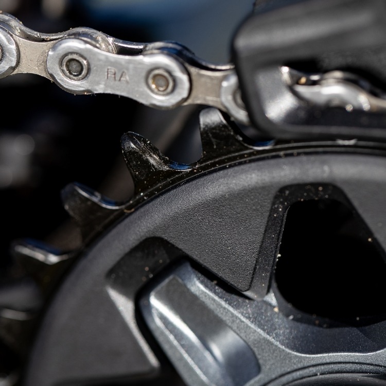 Alternative view of Shimano CN-M7100 SLX MTB / E-Bike Quicklink 12 Speed Chain