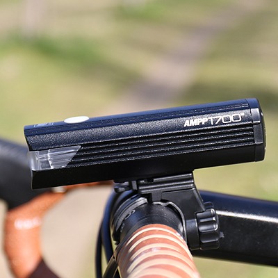 Cateye AMPP 1700 Front Bike Light - Image 4