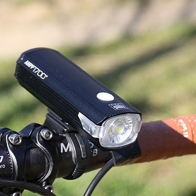 Alternative view of Cateye AMPP 1700 Front Bike Light