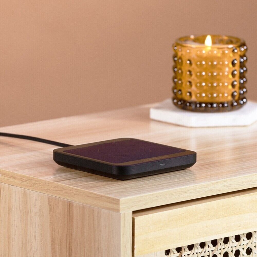 Quad Lock MAG Mount Fast Wireless Charging Pad - Image 5