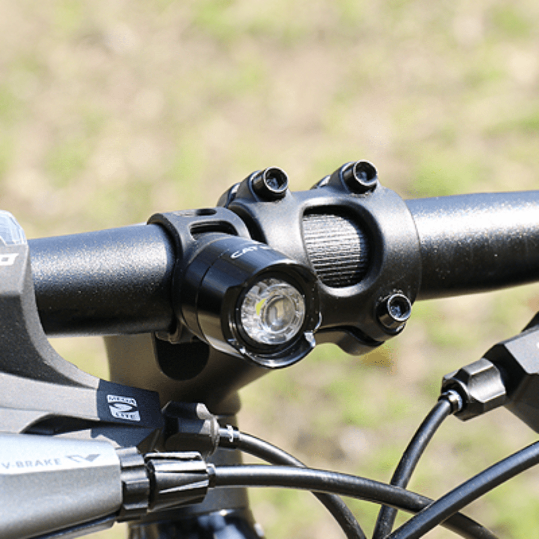 Cateye Orb Rechargeable Bike Lights - Image 4