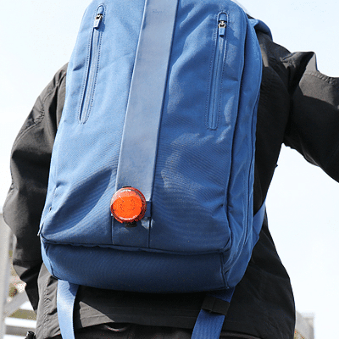 Cateye Wearable X Rear USB Rechargeable Light - Image 5