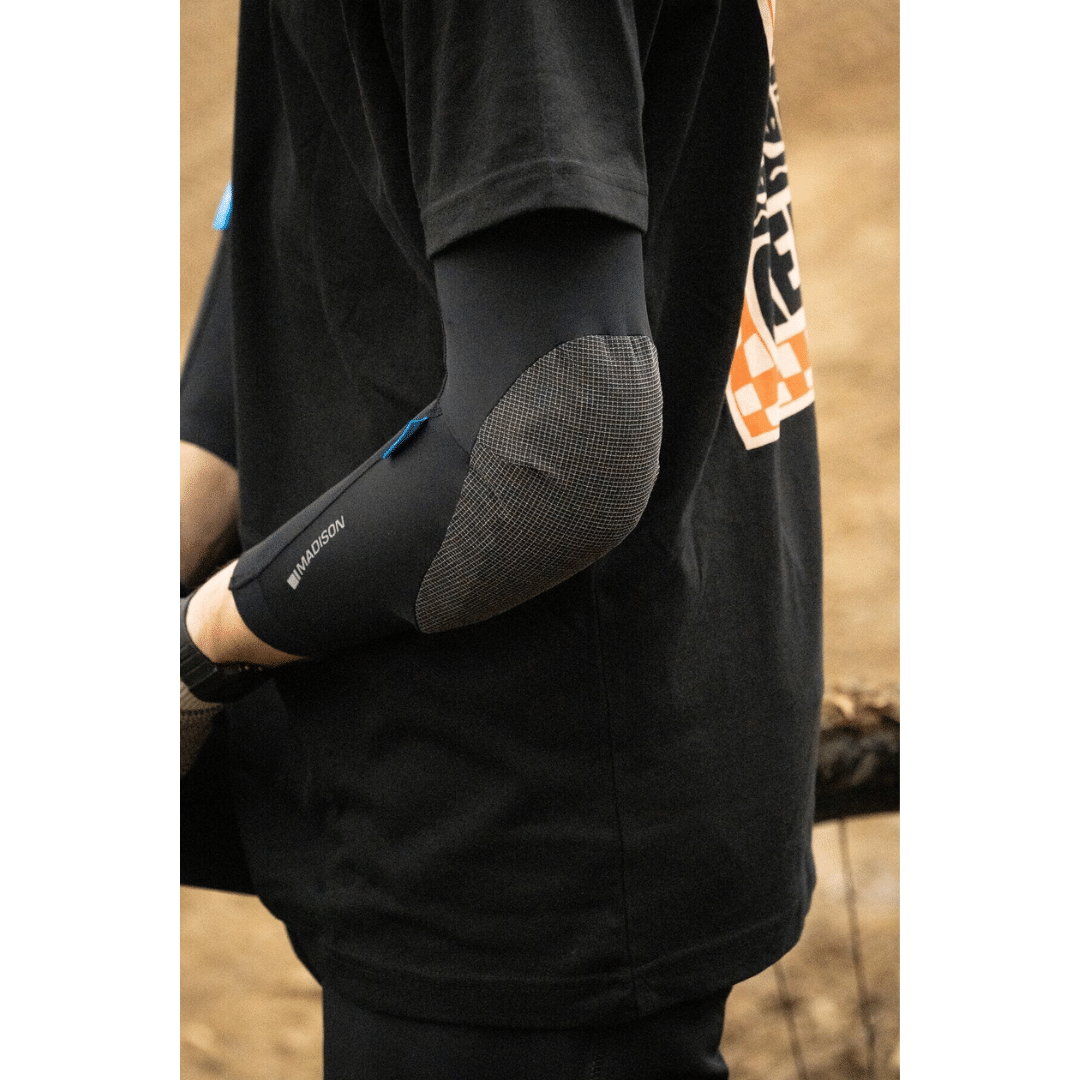 Madison Flux Level 1 Rheon Elbow Pad Set - Image 3